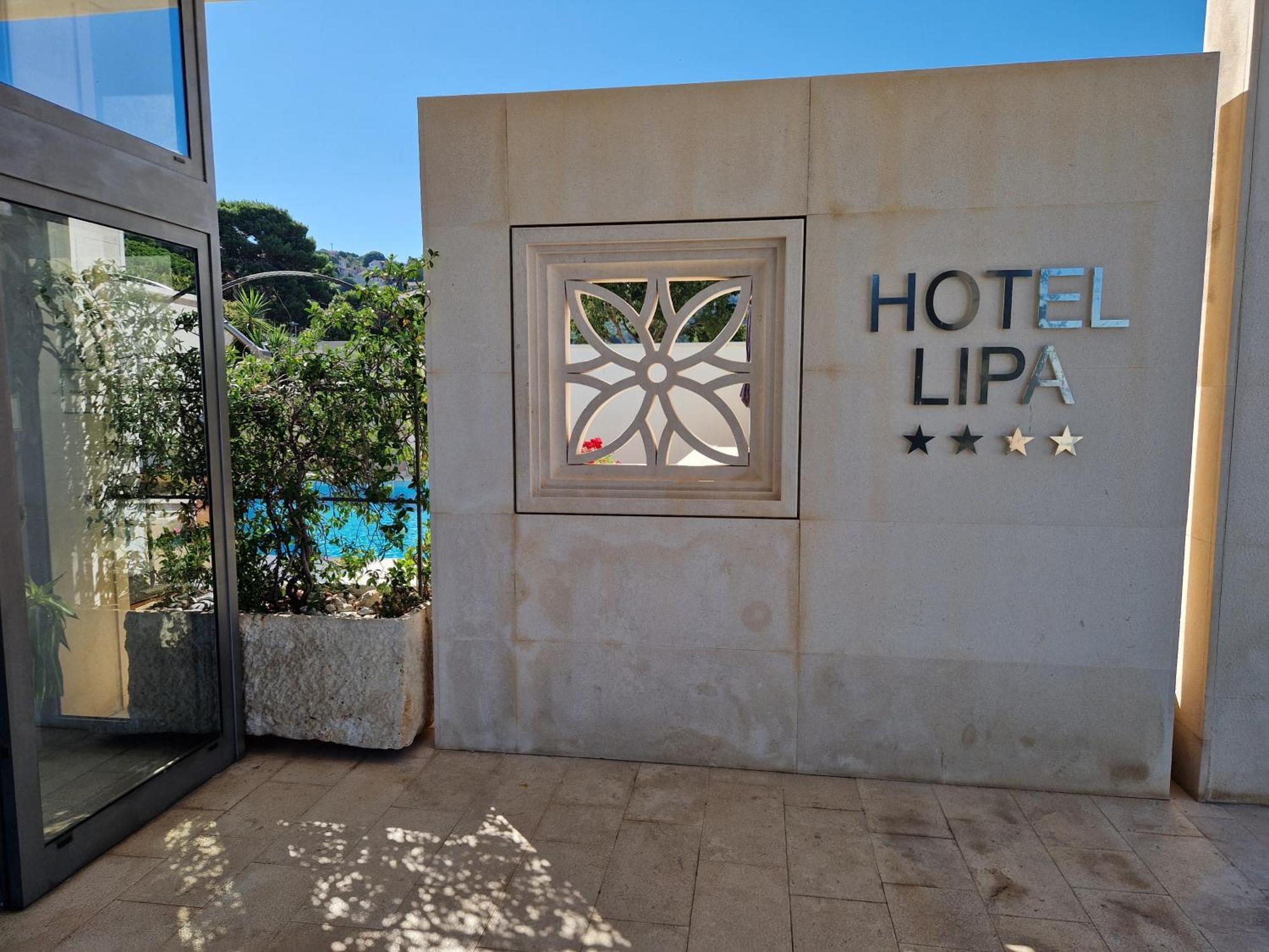 Hotel Lipa Postira Ngoại thất bức ảnh
